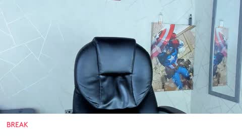Snapshot of cristian_walker chatting on 2, 1, 2025 cristian walker online show from 2, 1, 2025