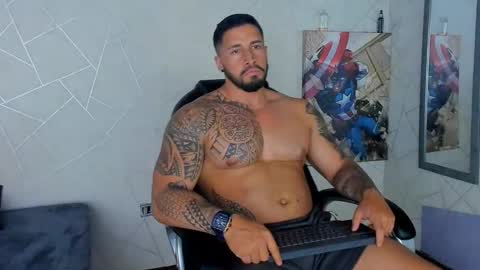 Snapshot of cristian_walker chatting on 24, 1, 2025 cristian walker online show from 24, 1, 2025