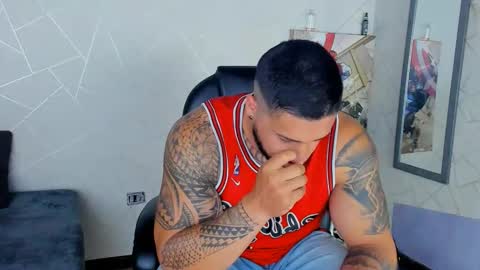Snapshot of cristian_walker chatting on 28, 1, 2025 cristian walker online show from 28, 1, 2025