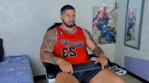 Snapshot of cristian_walker chatting on 14, 2, 2025 cristian walker online show from 14, 2, 2025