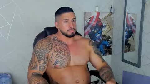 Snapshot of cristian_walker chatting on 25, 2, 2025 cristian walker online show from 25, 2, 2025