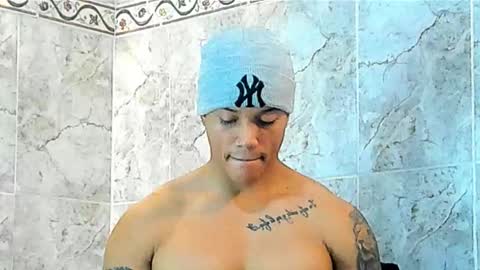 Snapshot of cristiannogabbana chatting on 13, 10, 2025 Cristiano Gabana online show from 13, 10, 2025