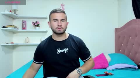 Snapshot of cristianolopez chatting on 29, 12, 2024 cris online show from 29, 12, 2024