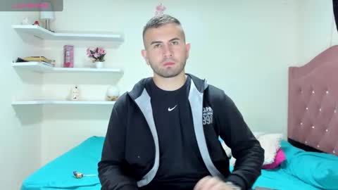 Snapshot of cristianolopez chatting on 1, 1, 2025 cris online show from 1, 1, 2025