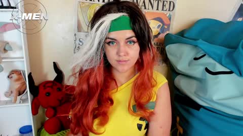 Snapshot of cristina_blue21 chatting on 7, 12, 2024 Cristina online show from 7, 12, 2024