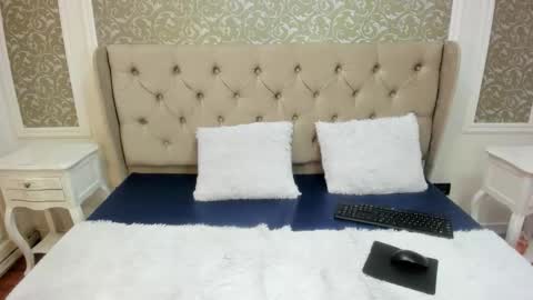 Cristina  online show from 12, 1, 2026