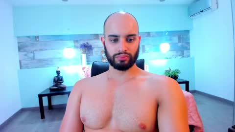 Cristobal Alzate online show from 21, 2, 2025