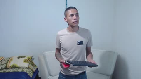 Snapshot of cristofergomez3 chatting on 1, 6, 2026 CRISS online show from 1, 6, 2026