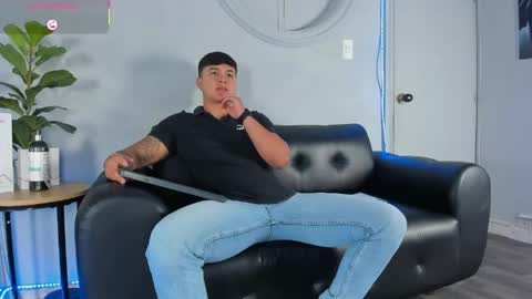 Snapshot of cristopher_strong chatting on 22, 4, 2026 Cristopher online show from 22, 4, 2026