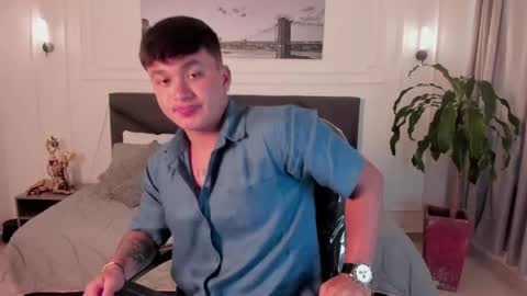 Snapshot of cristopher_strong chatting on 5, 5, 2026 Cristopher online show from 5, 5, 2026