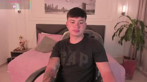 Snapshot of cristopher_strong chatting on 6, 5, 2026 Cristopher online show from 6, 5, 2026