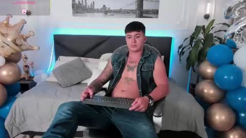 Snapshot of cristopher_strong chatting on 20, 5, 2026 Cristopher online show from 20, 5, 2026