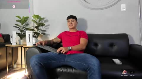 Snapshot of cristopher_strong chatting on 3, 6, 2026 Cristopher online show from 3, 6, 2026