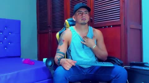 Snapshot of cristophertompson chatting on 23, 1, 2025 Say me Cris online show from 23, 1, 2025