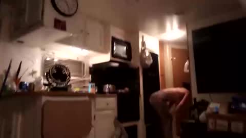 Snapshot of critterick6674 chatting on 18, 10, 2025 critterick6674 online show from 18, 10, 2025