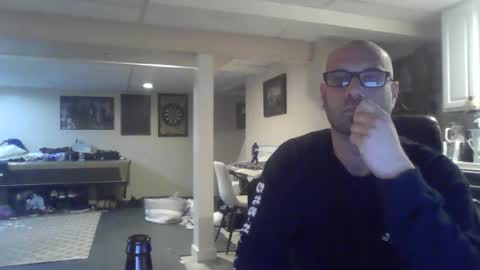 Snapshot of crm400 chatting on 10, 7, 2026 billybasement online show from 10, 7, 2026