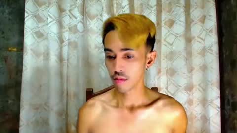 crocodale online show from 18, 12, 2025