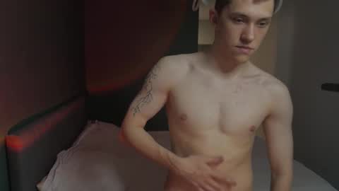 cronck52 online show from 12, 2, 2026