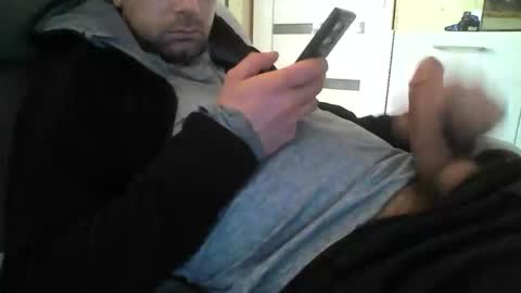 Snapshot of crosik1908 chatting on 27, 1, 2025 crosik1908 online show from 27, 1, 2025