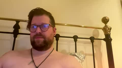 crouchendtiger online show from 21, 11, 2025