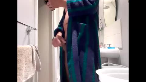 Snapshot of croup45 chatting on 19, 11, 2025 croup45 online show from 19, 11, 2025