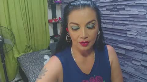 Snapshot of cruela_deviil chatting on 8, 3, 2025 cruela_deviil online show from 8, 3, 2025
