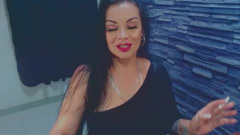 cruela_deviil online show from 29, 11, 2025