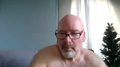 Snapshot of cruising_guy chatting on 16, 4, 2026 fun guy online show from 16, 4, 2026