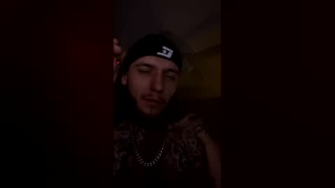 Snapshot of cruz815 chatting on 8, 3, 2026 cruz815 online show from 8, 3, 2026