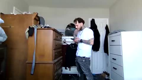 Snapshot of cruz815 chatting on 3, 4, 2026 cruz815 online show from 3, 4, 2026