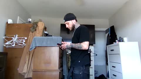 Snapshot of cruz815 chatting on 12, 4, 2026 cruz815 online show from 12, 4, 2026