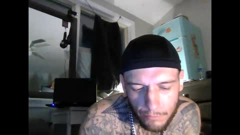 Snapshot of cruz815 chatting on 14, 4, 2026 cruz815 online show from 14, 4, 2026