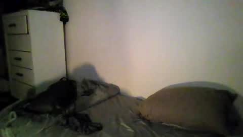 Snapshot of cruz815 chatting on 17, 4, 2026 cruz815 online show from 17, 4, 2026