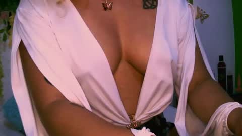 crysrus online show from 3, 3, 2025