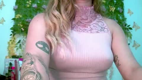 crysrus online show from 11, 4, 2026