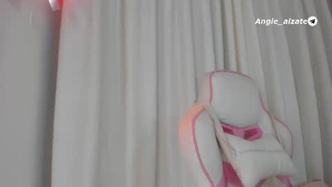 Snapshot of crystal_foster chatting on 3, 7, 2026 angie online show from 3, 7, 2026