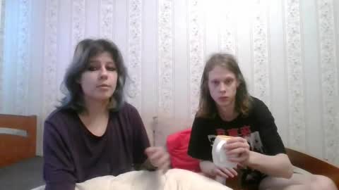 Crystal and Marcl online show from 4, 12, 2024