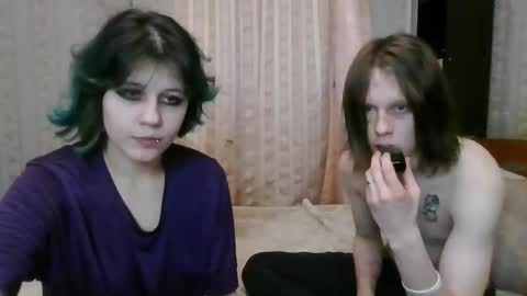 Crystal and Marcl online show from 29, 1, 2025