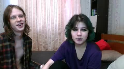Crystal and Marcl online show from 4, 2, 2025