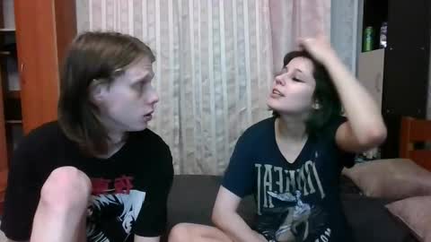Crystal and Marcl online show from 6, 2, 2025