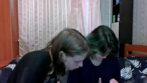 Crystal and Marcl online show from 8, 2, 2025
