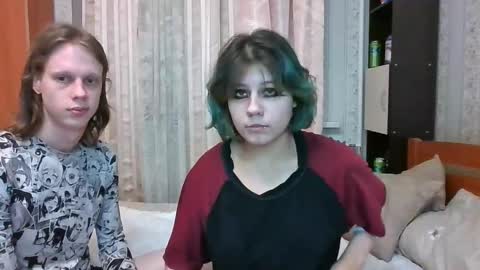 Crystal and Marcl online show from 13, 2, 2025