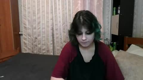 Crystal and Marcl online show from 14, 2, 2025