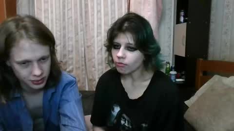 Crystal and Marcl online show from 20, 2, 2025