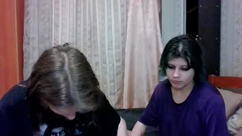 Crystal and Marcl online show from 28, 2, 2025