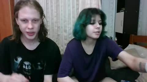 Crystal and Marcl online show from 28, 2, 2025