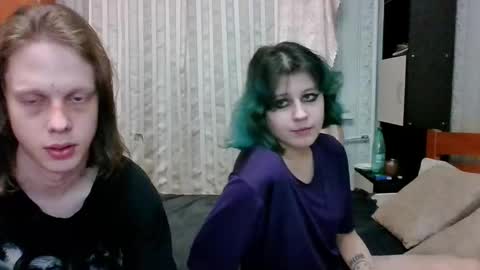 Crystal and Marcl online show from 1, 3, 2025