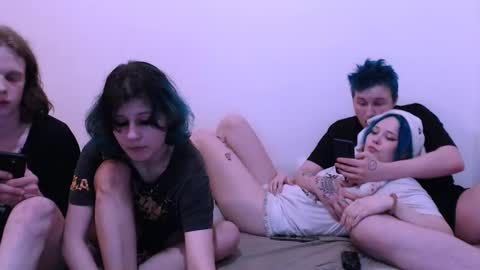Crystal and Marcl online show from 4, 3, 2025
