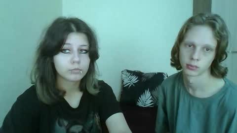 Crystal and Marcl online show from 14, 9, 2025