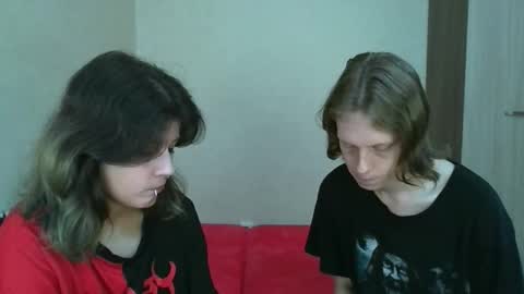 Crystal and Marcl online show from 21, 9, 2025